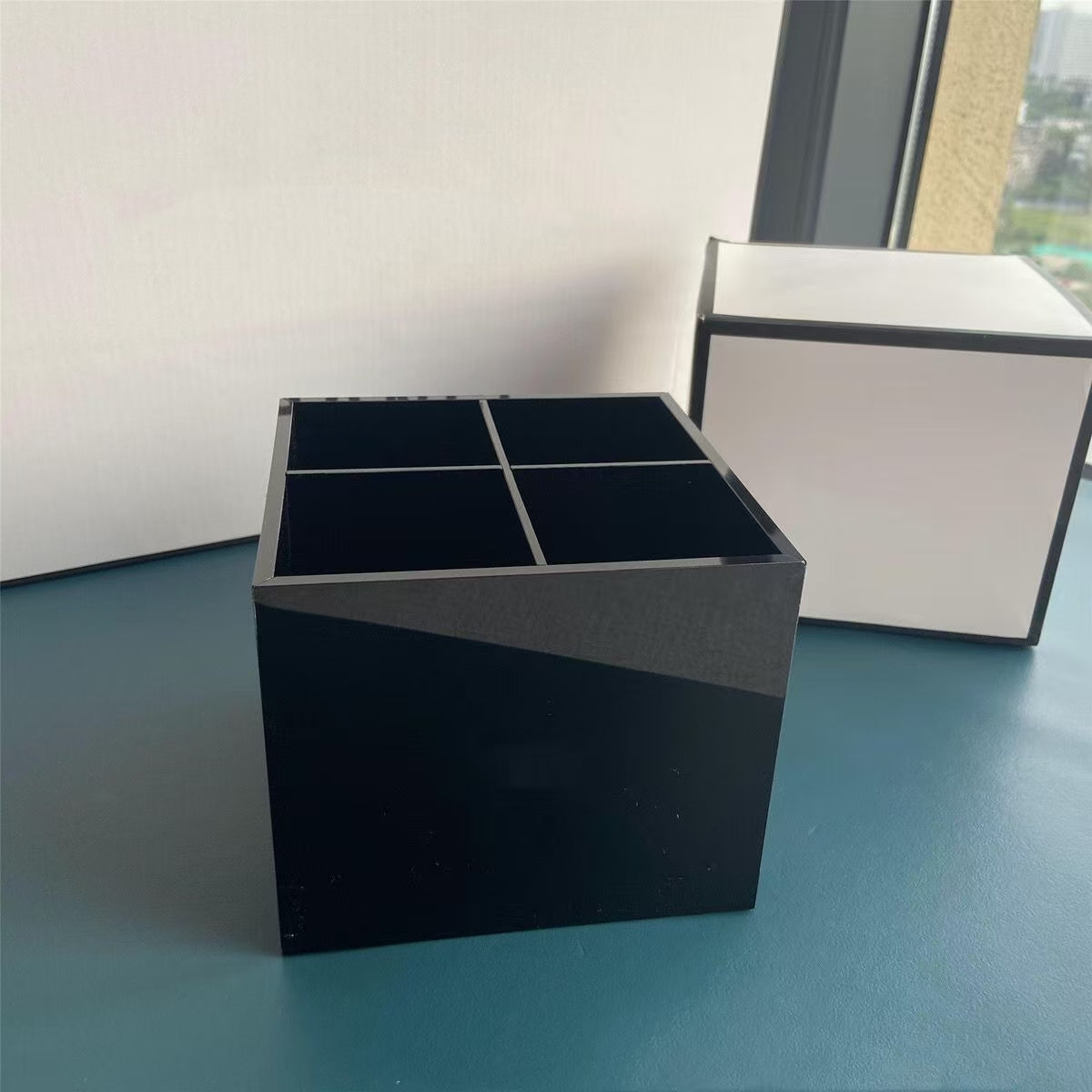 PENCIL HOLDER / BLACK ACRYLIC VANITY BOX 4CTS / BRUSH HOLDER